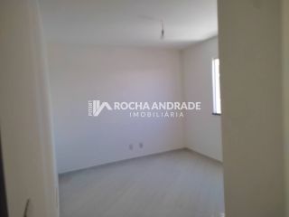 Casa de Condomínio Para Vender com 3 quartos 2 suítes no bairro Ipitanga em Lauro De Freitas