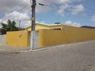 Casa com 3 dormitorios a venda, 160 m² por R$ 200.000,00 - Bananeiras - Bananeiras/PB