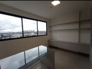 Aluga-se sala mobiliada no Centro Jurídico Ronaldo Cunha Lima