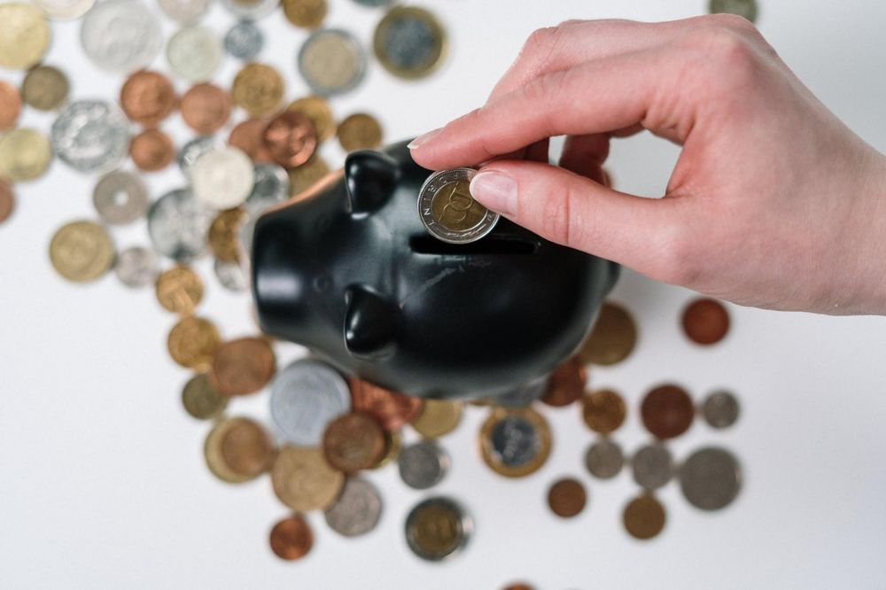 Aprenda algumas dicas para economizar e manter um controle financeiro