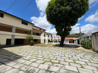 Casa Triplex com 23 quartos (23 suítes), 8 vagas de garagem, Deck, Piscina, Churrasqueira, Casa de esquina com duas frentes, 1.800m² (Terreno - 1.089m² - 33x33), R$ 2.300.000,00 - a poucos metros a Av. Dos Expedicionários - Parreão - Fortaleza/CE