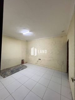 Casa Triplex com 23 quartos (23 suítes), 8 vagas de garagem, Deck, Piscina, Churrasqueira, Casa de esquina com duas frentes, 1.800m² (Terreno - 1.089m² - 33x33), R$ 2.300.000,00 - a poucos metros a Av. Dos Expedicionários - Parreão - Fortaleza/CE