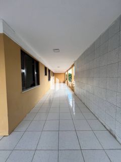 Casa Triplex com 23 quartos (23 suítes), 8 vagas de garagem, Deck, Piscina, Churrasqueira, Casa de esquina com duas frentes, 1.800m² (Terreno - 1.089m² - 33x33), R$ 2.300.000,00 - a poucos metros a Av. Dos Expedicionários - Parreão - Fortaleza/CE