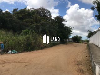 Terreno a venda em Maracanau