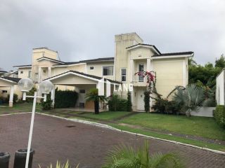 Casa de Condomínio Para Vender com 04 quartos 04 suítes no bairro (+) CADASTRAR NOVO BAIRRO em Eusébio