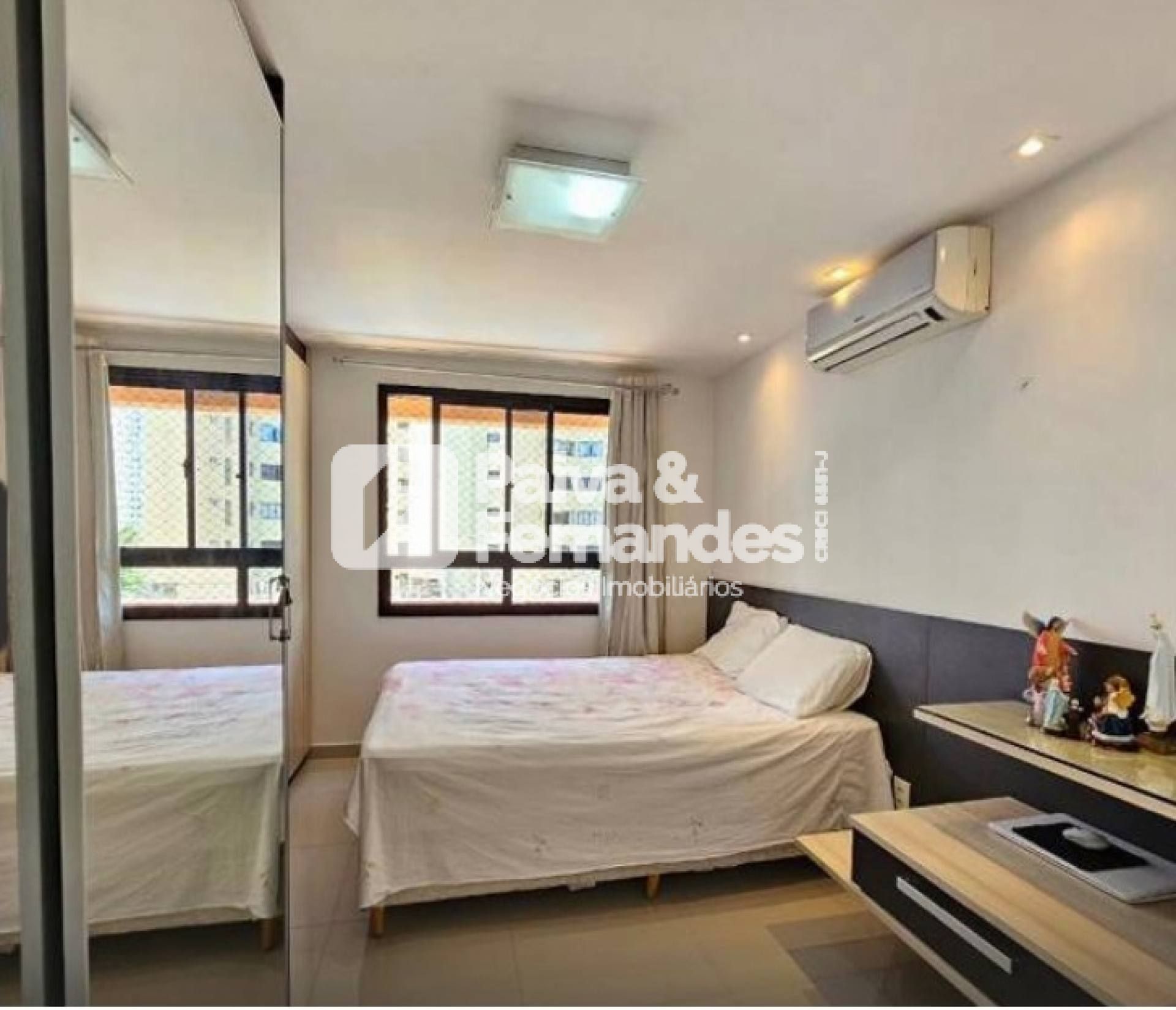 Apartamento Para Alugar no CORAIS DE CAPIM MACIO com 3 suítes no bairro