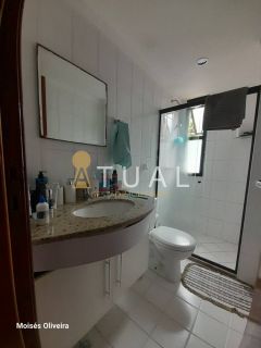 Apartamento com 3 quartos sendo uma suíte no Costa Azul