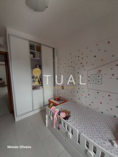 Apartamento com 3 quartos sendo uma suíte no Costa Azul