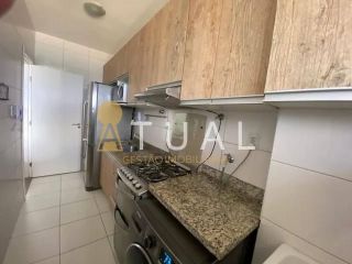 Apartamento para vender com 2 quartos sendo uma suíte em Armação (PORTEIRA FECHADA)