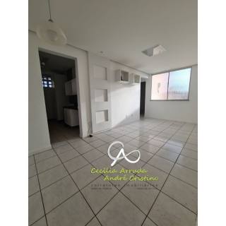 Apartamento 53m², 2/4, WC social, salas para 2 ambientes (estar e jantar), cozinha/área de serviço, 1 vaga de garagem.