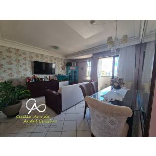 Apartamento 2/4, varanda, salas estar e jantar, cozinha, área de serviço, no Jardins - Aracaju