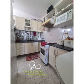 Apartamento 2/4, varanda, salas estar e jantar, cozinha, área de serviço, no Jardins - Aracaju