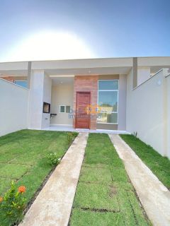 Casa Para Vender com 03 quartos 01 suítes no bairro Vereda tropical  em Eusébio
