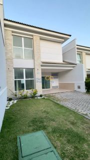 Casa de Condomínio Para Vender com 4 quartos 4 suítes no bairro Coité em Eusébio