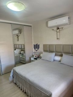 Casa Para Vender com 5 quartos 5 suítes no bairro Edson Queiroz em Fortaleza