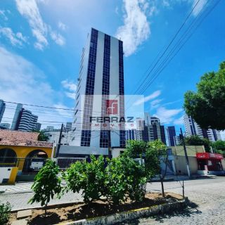 Apartamento venda Petrópolis,  quatro quartos, duas suites, elevador, portaria presencial 24h