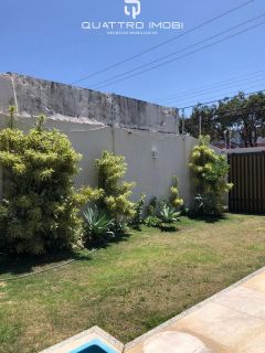 Casa com Piscina na Coroa do Meio