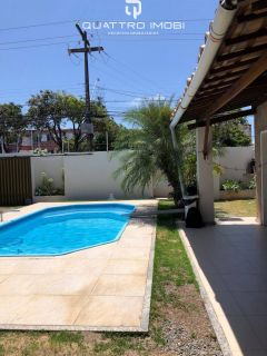 Casa com Piscina na Coroa do Meio