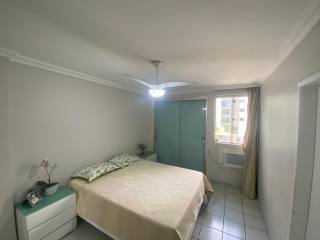 Vende-se apartamento nos Aflitos.