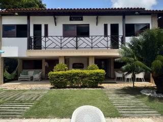 Casa em Tamandaré 4 suítes 240m²