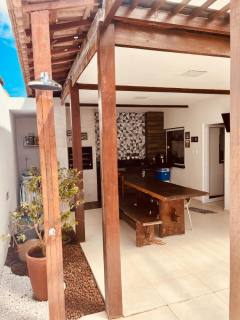 Casa c/primeiro andar, c/3 quartos suítes, piscina privativa, em cond., Praia dos Carneiros