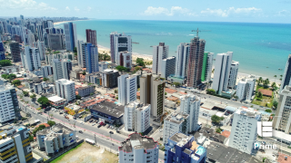 Apartamentos para vender com 2 e 3 quartos, sendo 1 suíte, na Praia de Candeias - Lazer completo