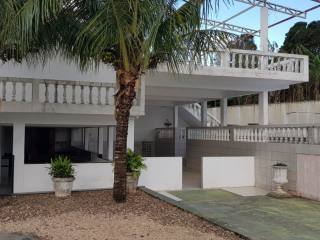 Casa Para Vender com 8 quartos 1 suítes na Praia Grande em Penha