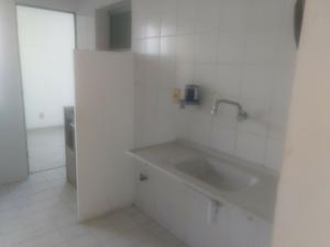 (ALUGADO) APARTAMENTO NO CONDOMÍNIO RESIDENCIAL SUL.