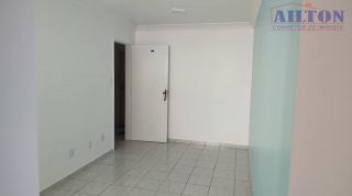 ALUGADO- APARTAMENTO NO CONJUNTO AUGUSTO FRANCO / CONDOMÍNIO ELIUDE CÉSAR