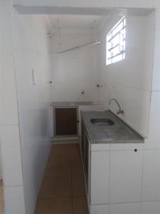 Alugo apartamento no Conjunto Augusto Franco, na Av. canal 4 (ALUGADO)