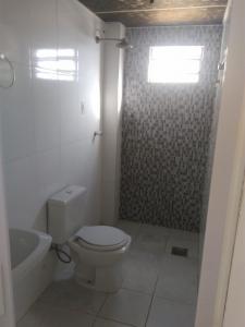 Alugo apartamento no Conjunto Augusto Franco, na Av. canal 4 (ALUGADO)