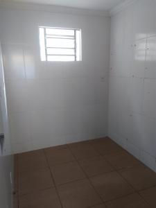 Alugo apartamento no Conjunto Augusto Franco, na Av. canal 4 (ALUGADO)