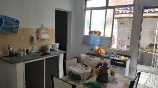 VENDE-SE 2 CASAS DE ESQUINA NO BAIRRO GRAGERU