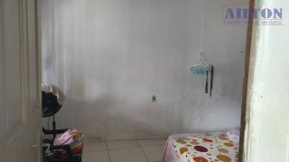 VENDE-SE 2 CASAS DE ESQUINA NO BAIRRO GRAGERU