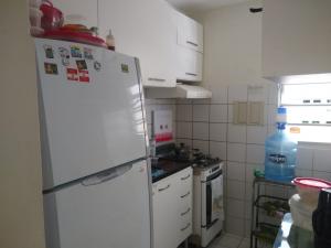 Vendo Apartamento no Conjunto Augusto Franco, Condomínio Portal do Leste (VENDIDO)