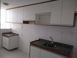 Vendo apartamento no conjunto Augusto Franco, no condomínio Residencial Monticello (VENDIDO)