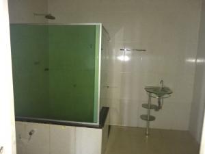 VENDO CASA NA CANAL 4 (VENDIDO)