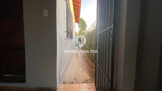 CASA RESIDENCIAL / COMERCIAL,CENTRO