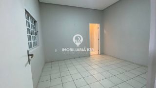 CASA RESIDENCIAL / COMERCIAL,CENTRO