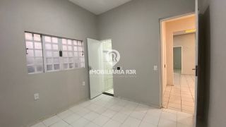 CASA RESIDENCIAL / COMERCIAL,CENTRO