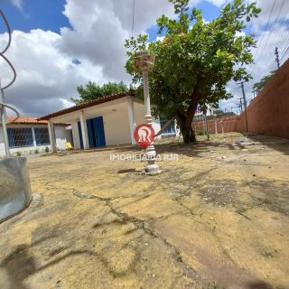 CASA COMERCIAL - BAIRRO SÃO CRISTÓVÃO, ZONA LESTE