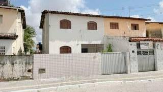 Casa duplex com 6 quartos s/ 1 suíte a venda por R$ 210.000 - Valentina de Figueiredo - Joao Pessoa/PB