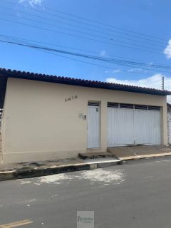 Casa Para Vender No Bairro Parque Piauí (Próx. ao Clube Dos 100)