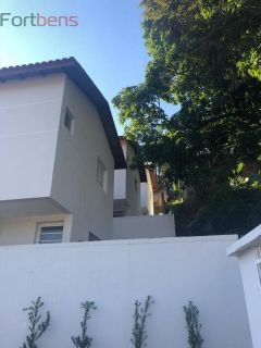 Sobrado Para Vender com 2 quartos no bairro Jardim Silvia em Francisco Morato
