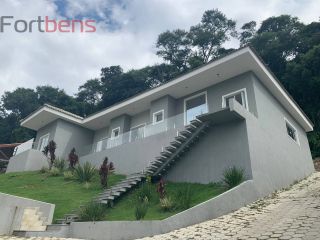Casa de Condomínio Para Vender com 3 quartos 3 suítes no bairro Alpes de Caieiras em Caieiras