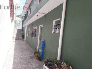 Sobrado Para Vender com 5 quartos no bairro Laranjeiras em Caieiras 