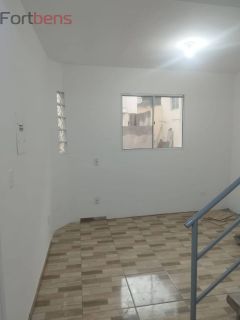 Sobrado em Condomínio Para Vender com 2 quartos no bairro Chácara Santo Aleixo em Francisco Morato
