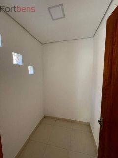 Sobrado Para Alugar com 3 quartos 1 suítes no bairro Serpa em Caieiras