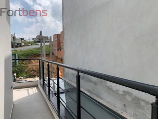 Casa de Condomínio Para Vender com 3 quartos 1 suítes no bairro Nova Caieiras em Caieiras