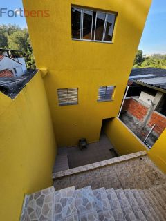 Sobrado Para Vender com 3 quartos no bairro Serpa em Caieiras 